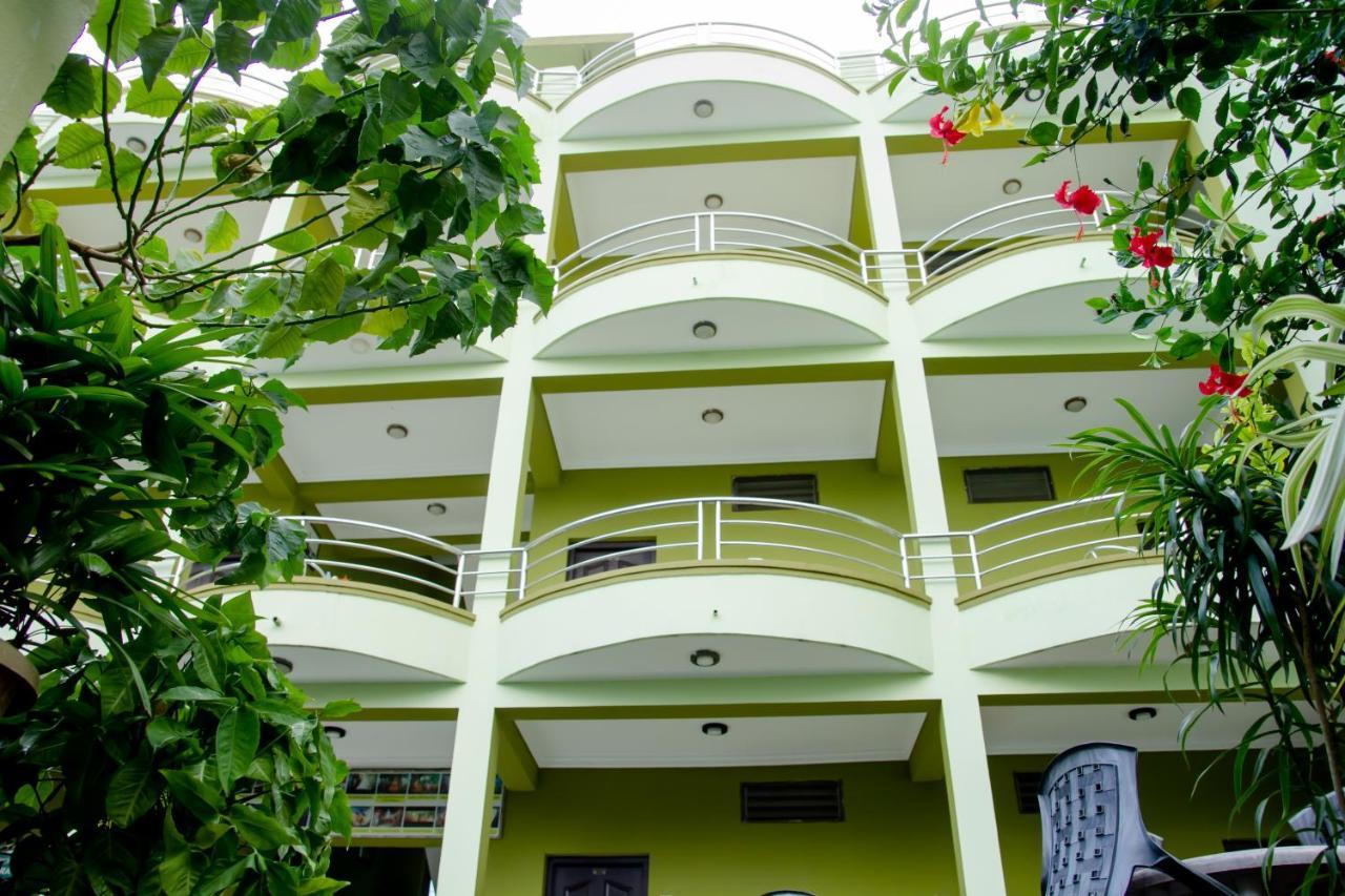 Lumbini Guest House Экстерьер фото